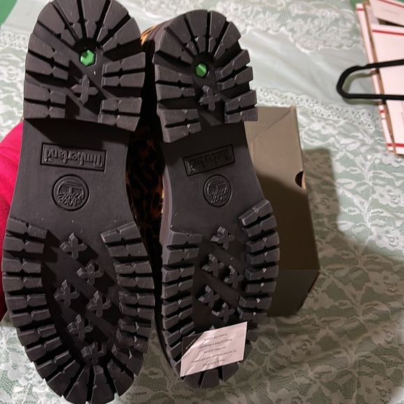 - NWOB Timberland London Square Leopard Print Boots Women Sz 9 - Picture 5 of 7